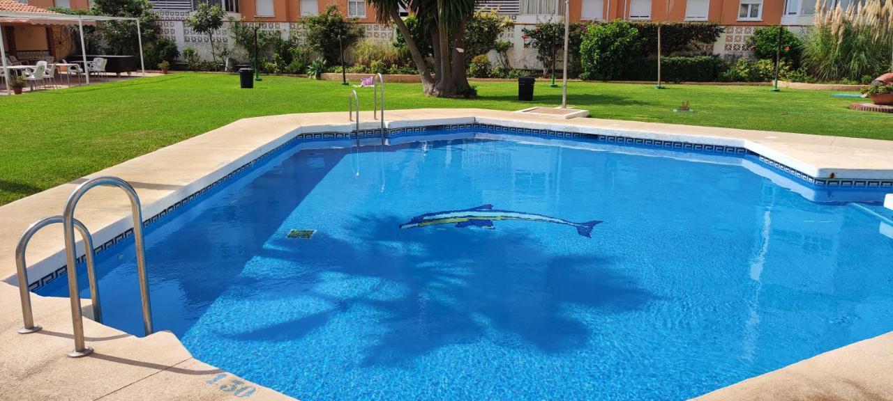 Saltillo Alto Gray Studio. Vistas Al Mar Y Piscina Torremolinos Exteriör bild